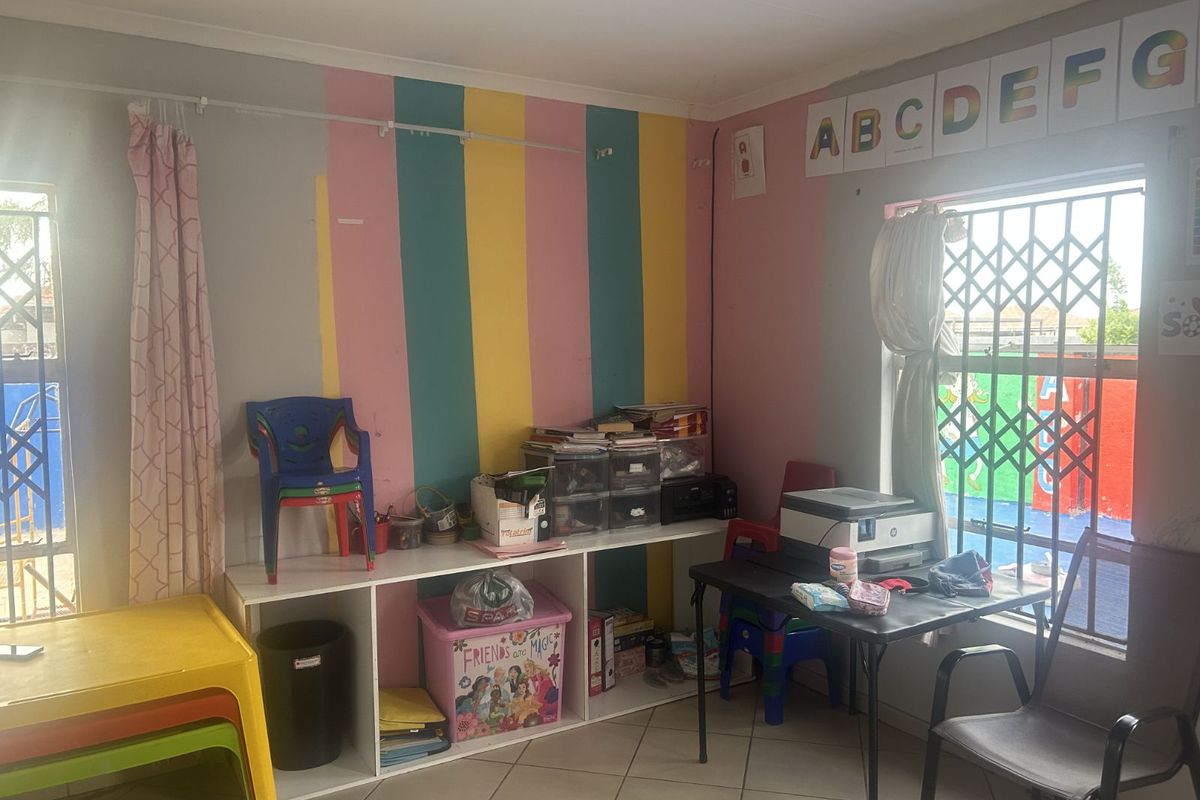 House For Sale in Southern Gateway - Photo 3