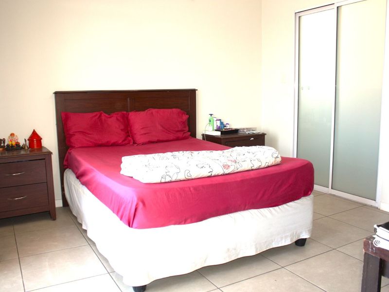 Apartment For Sale in Bryanston - Photo 10