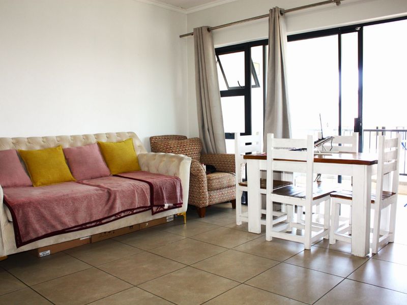 Apartment For Sale in Bryanston - Photo 2