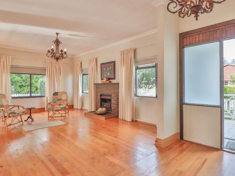 House For Sale in Hartenbos Central - Photo 5