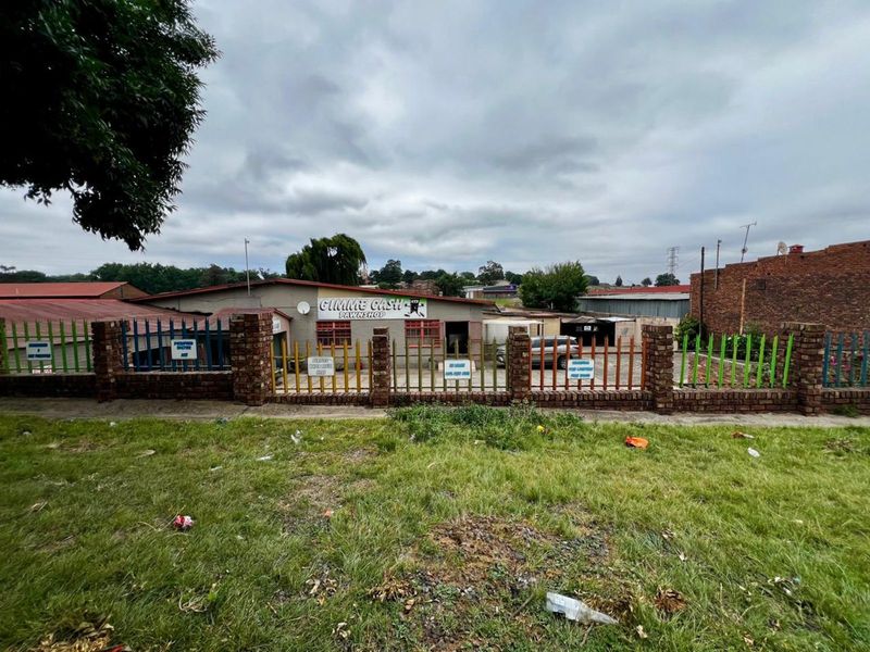 Retail For Sale in Ermelo Central - Photo 2