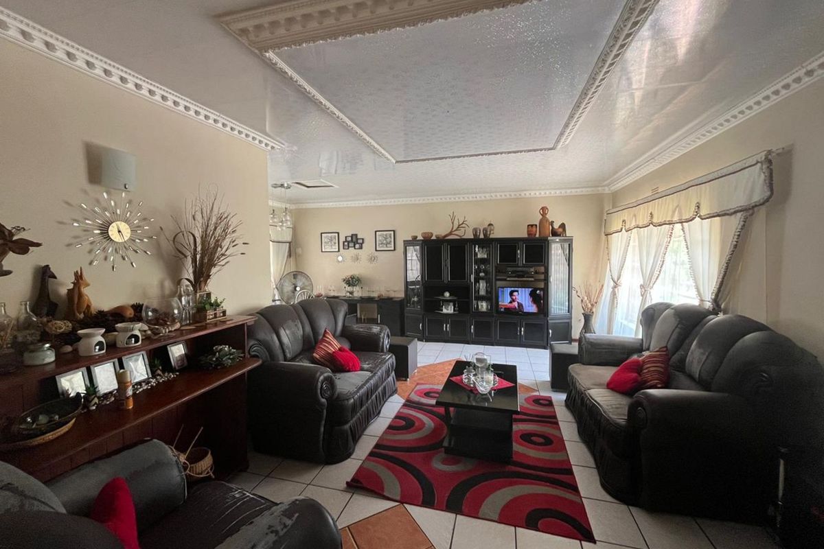 House For Sale in Burgersfort Central - Photo 3