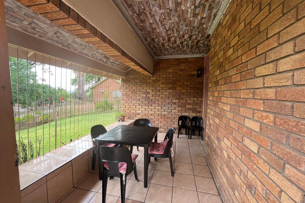 House For Sale in Burgersfort Central - Photo 2