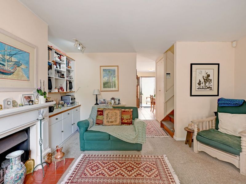 Townhouse For Sale in Kenilworth - Photo 7