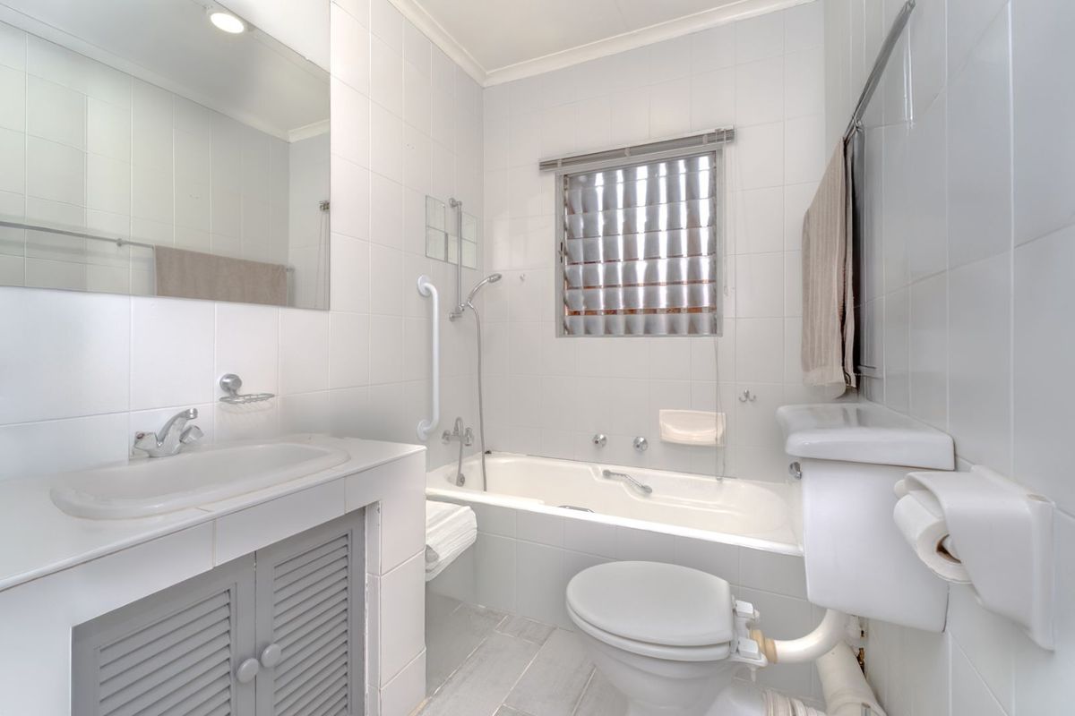 Townhouse For Sale in Fairland - Photo 3