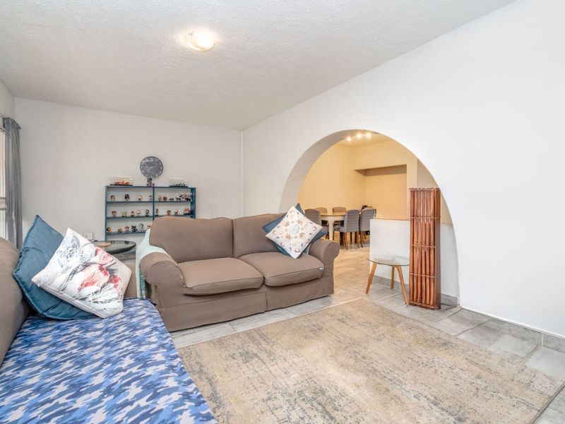 Townhouse For Sale in Fairland - Photo 10