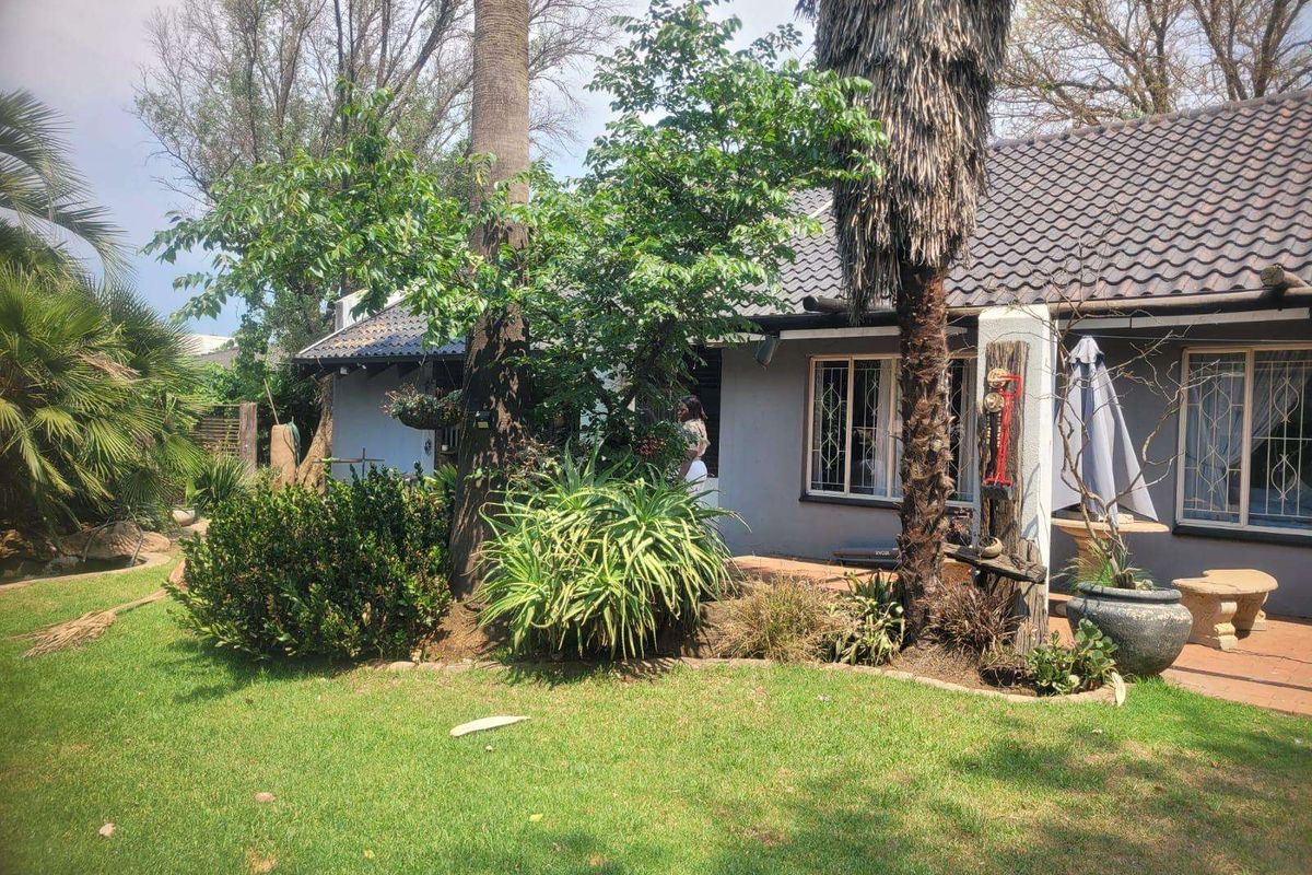 House For Sale in Selcourt - Photo 5