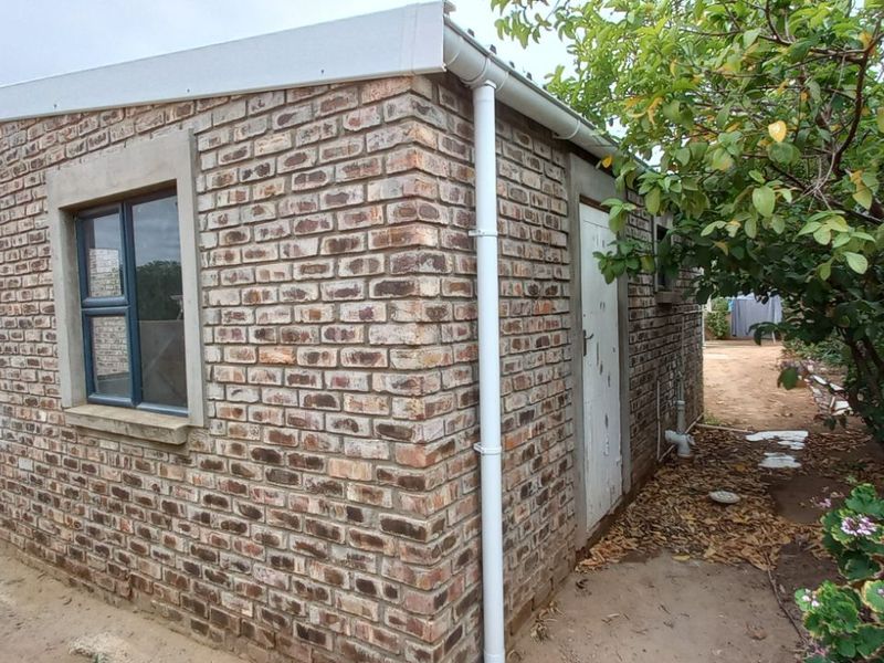 House For Sale in Calitzdorp Central - Photo 9