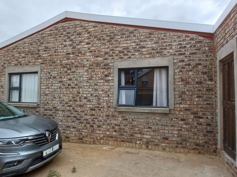 House For Sale in Calitzdorp Central - Photo 8