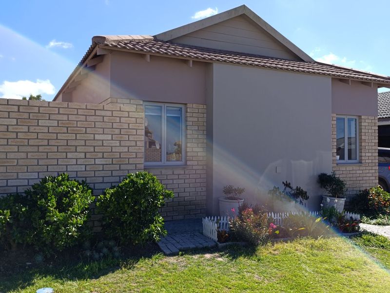 House For Sale in Pacaltsdorp - Photo 3