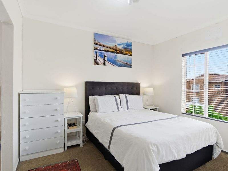 Apartment For Sale in Strubensvallei - Photo 7