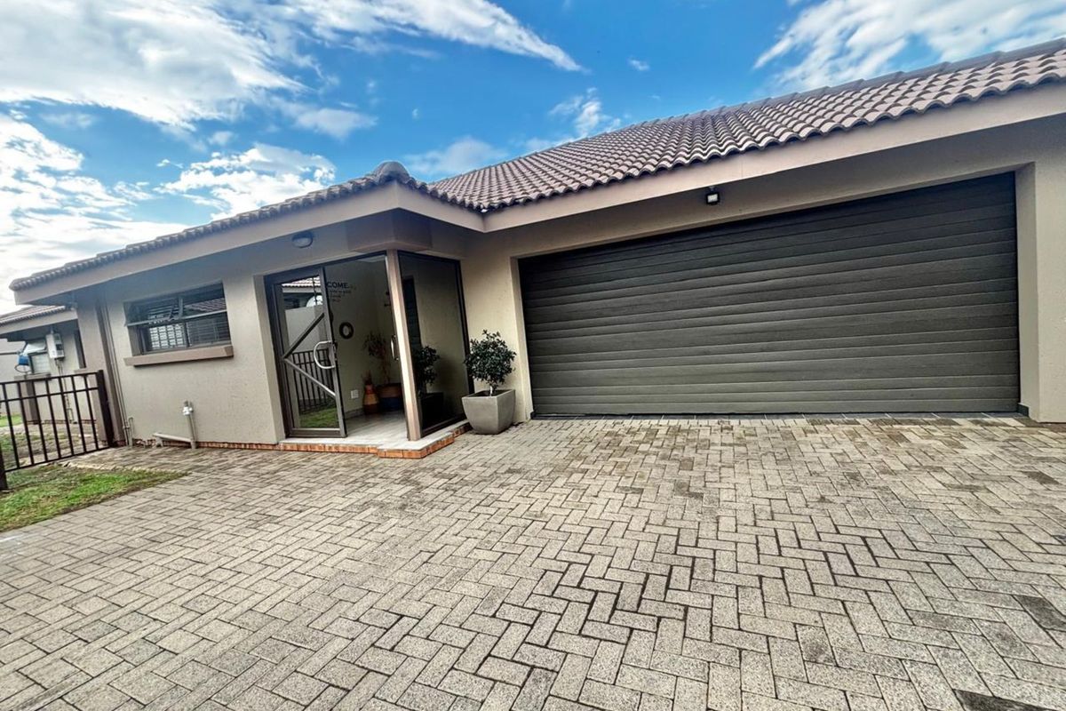 House For Sale in Noordrand - Photo 2