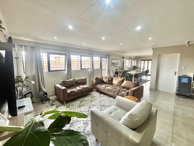 House For Sale in Noordrand - Photo 7
