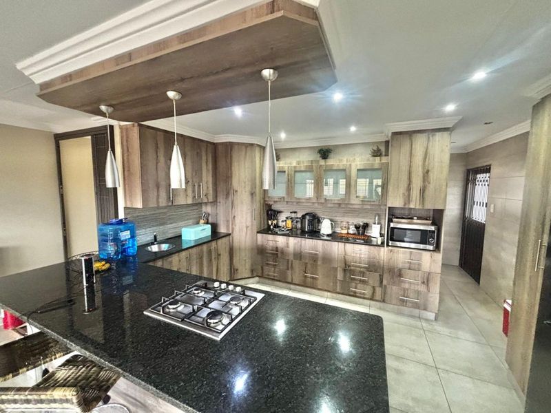 House For Sale in Noordrand - Photo 3