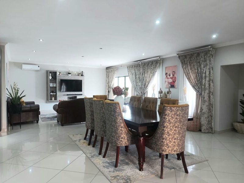 House For Sale in Savannah Country Estate - Photo 7