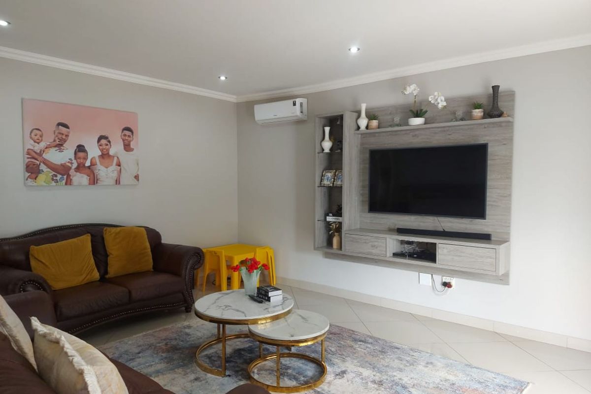 House For Sale in Savannah Country Estate - Photo 4