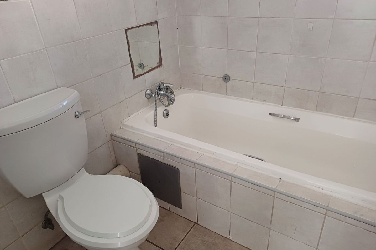 Apartment For Sale in Castleview - Photo 4