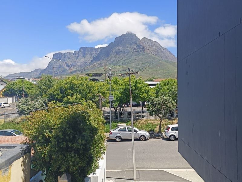 Apartment For Sale in Mowbray - Photo 8