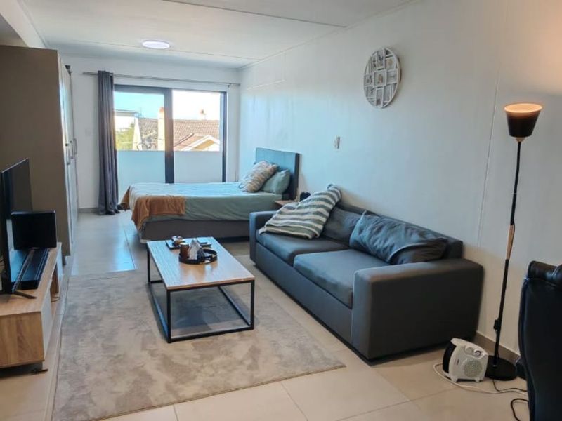 Apartment For Sale in Mowbray - Photo 1