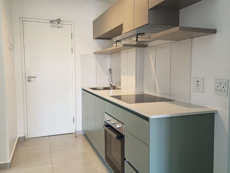 Apartment For Sale in Mowbray - Photo 6