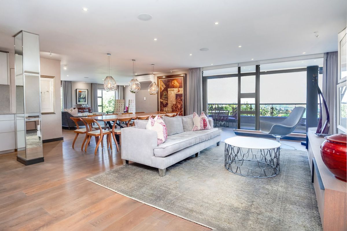 Apartment For Sale in Morningside - Photo 2