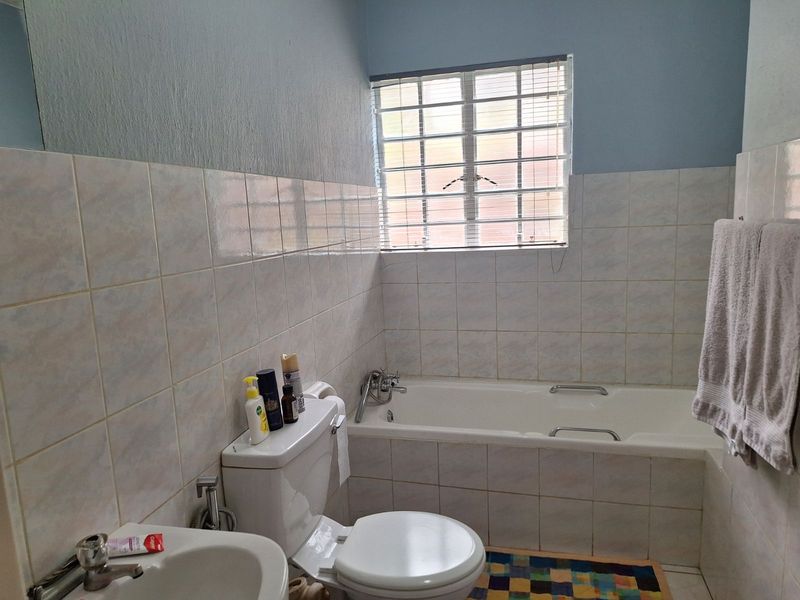 Townhouse For Sale in Sterrewag - Photo 7