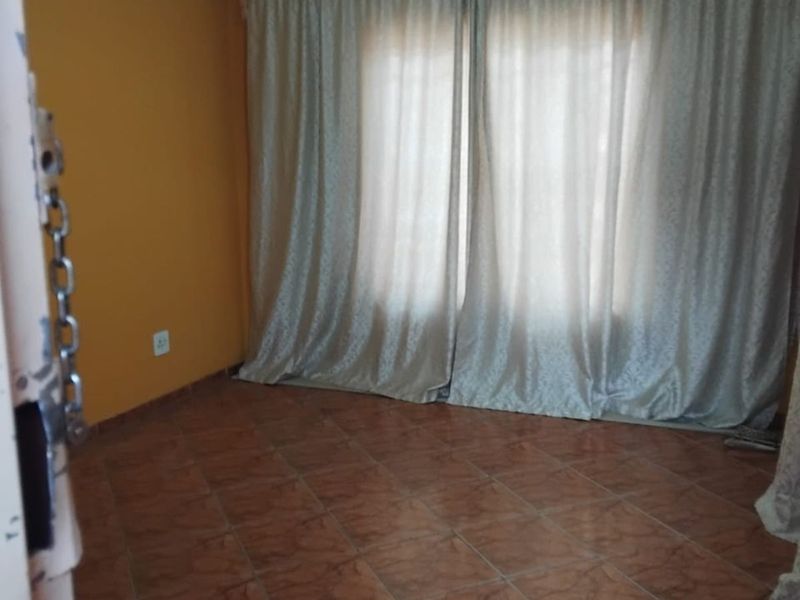 House For Sale in Mamelodi East - Photo 10