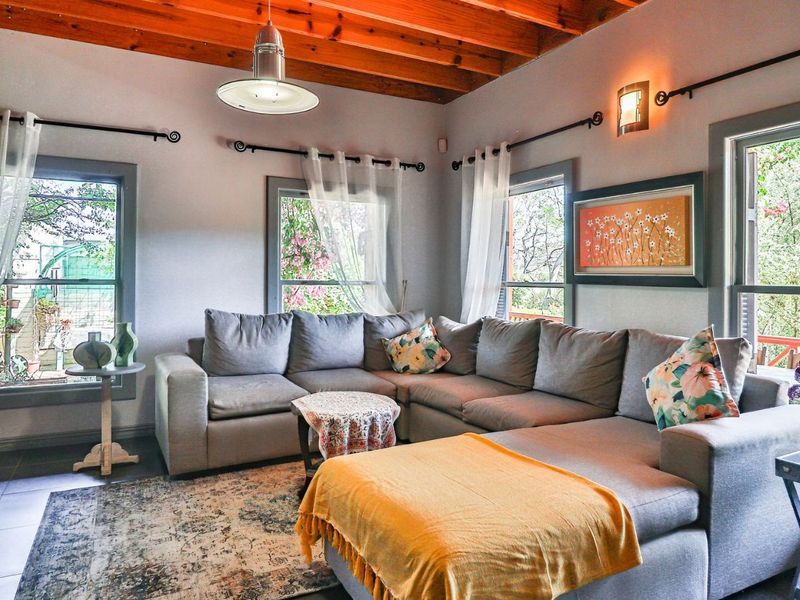 House For Sale in Montagu Central - Photo 8