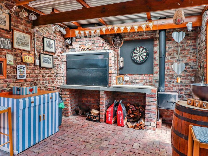 House For Sale in Montagu Central - Photo 3