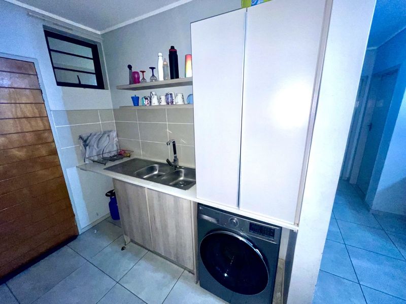 Apartment For Sale in Amberfield - Photo 6