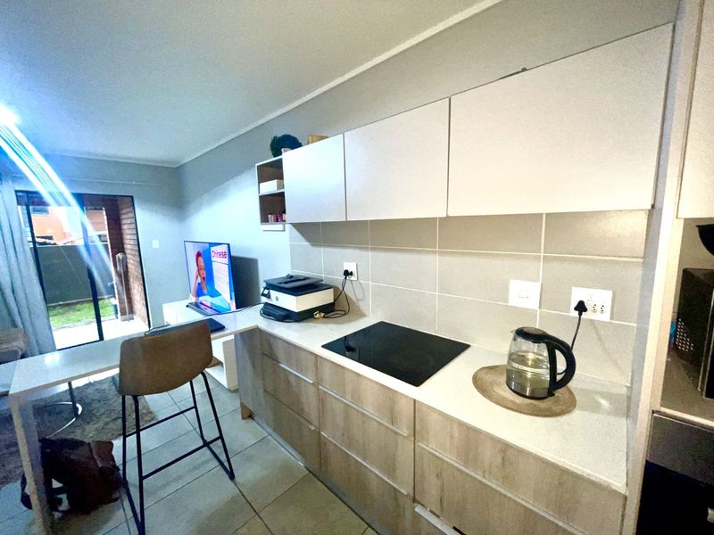 Apartment For Sale in Amberfield - Photo 3