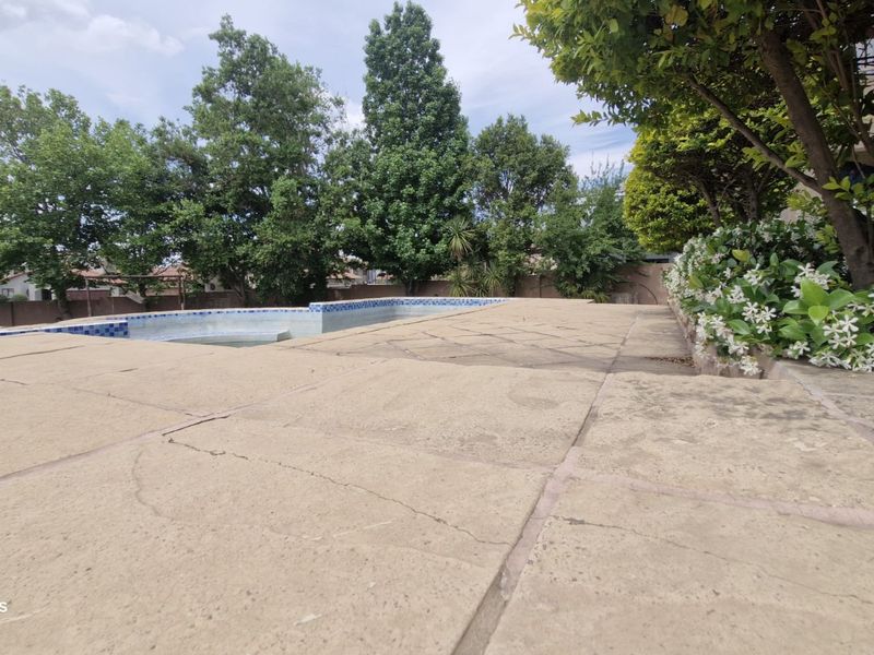 House For Sale in Bankenveld - Photo 4