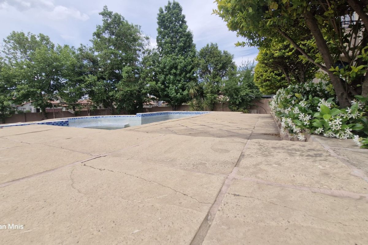 House For Sale in Bankenveld - Photo 4