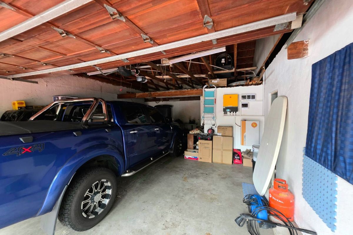 House For Sale in Secunda Central - Photo 3