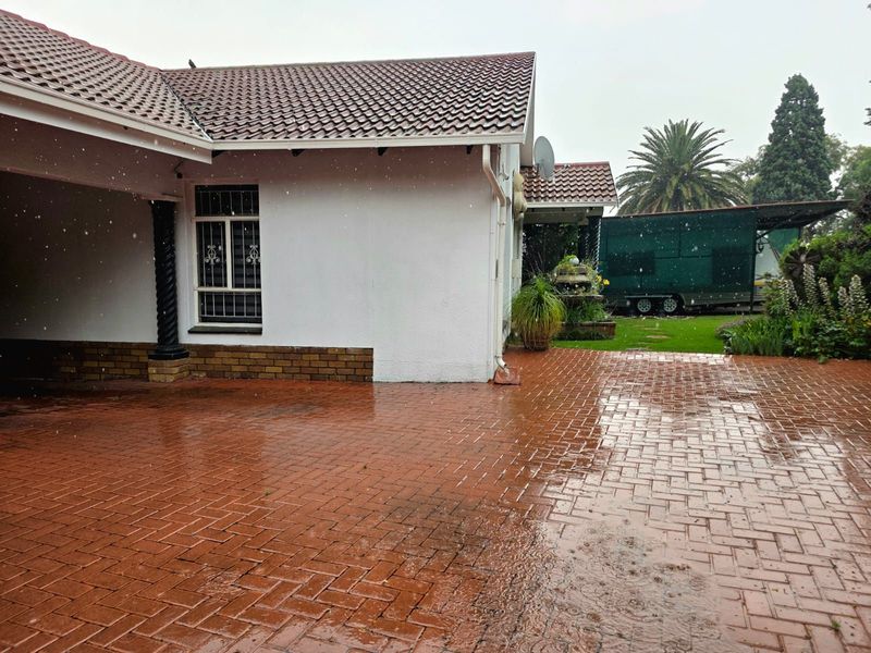 House For Sale in Secunda Central - Photo 10
