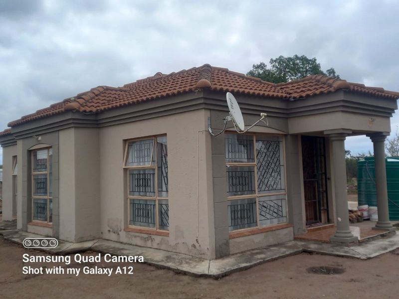 House For Sale in Polokwane Rural - Photo 2