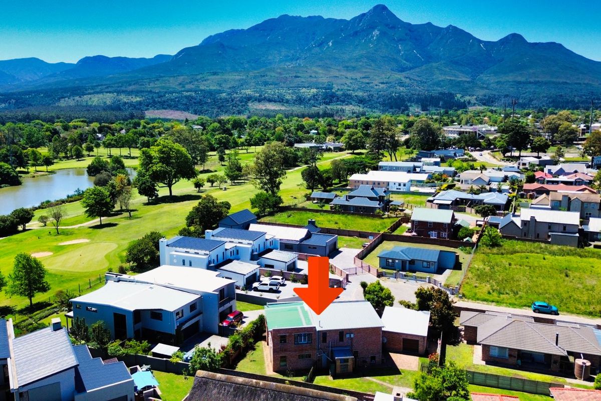 House For Sale in King George Park - Photo 2