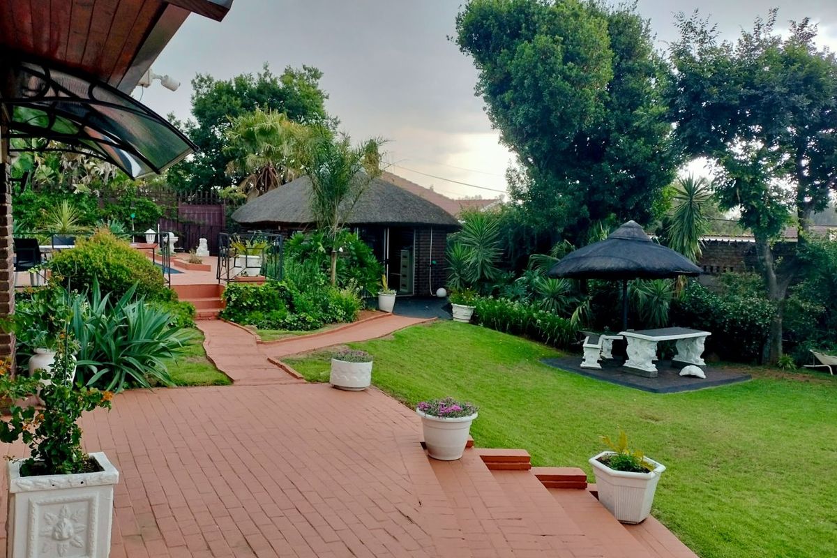 House For Sale in Rant En Dal - Photo 2