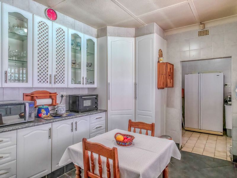 House For Sale in Discovery - Photo 9