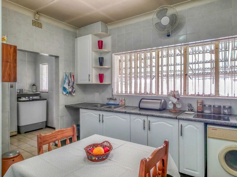 House For Sale in Discovery - Photo 7