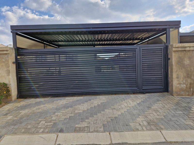 House For Sale in Kya Sands - Photo 7