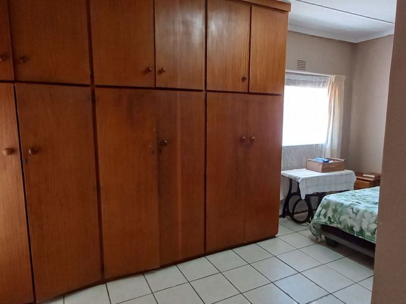 House For Sale in Calitzdorp Central - Photo 7