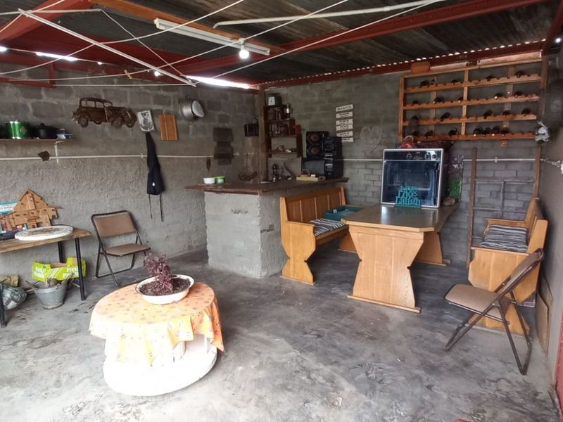 House For Sale in Calitzdorp Central - Photo 6