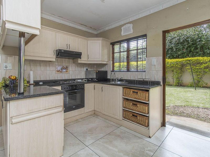 House For Sale in Hillcrest Central - Photo 8