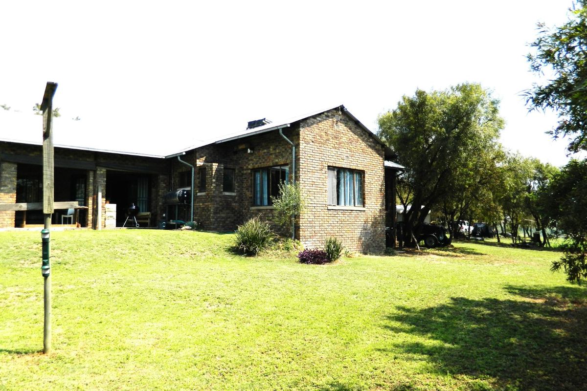 Farm For Sale in Doornrandje - Photo 5