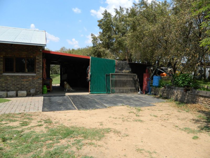 Farm For Sale in Doornrandje - Photo 9