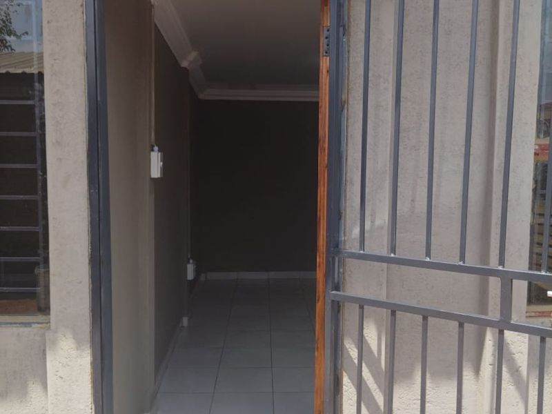 House For Sale in Mamelodi East - Photo 6