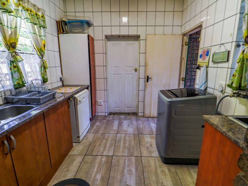 House For Sale in Rooihuiskraal - Photo 7