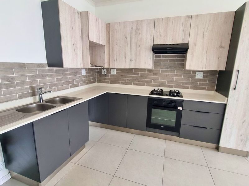 Apartment For Sale in Carlswald - Photo 4