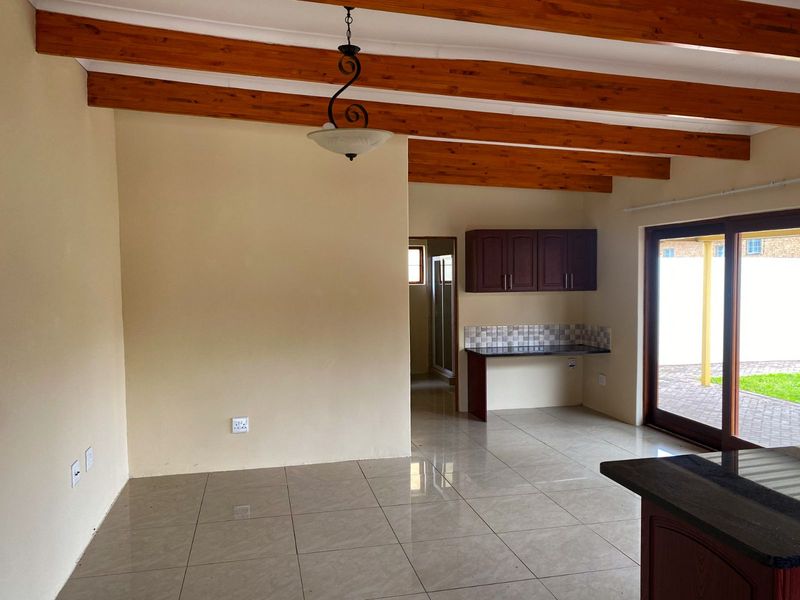 Apartment For Sale in Polokwane Central - Photo 7